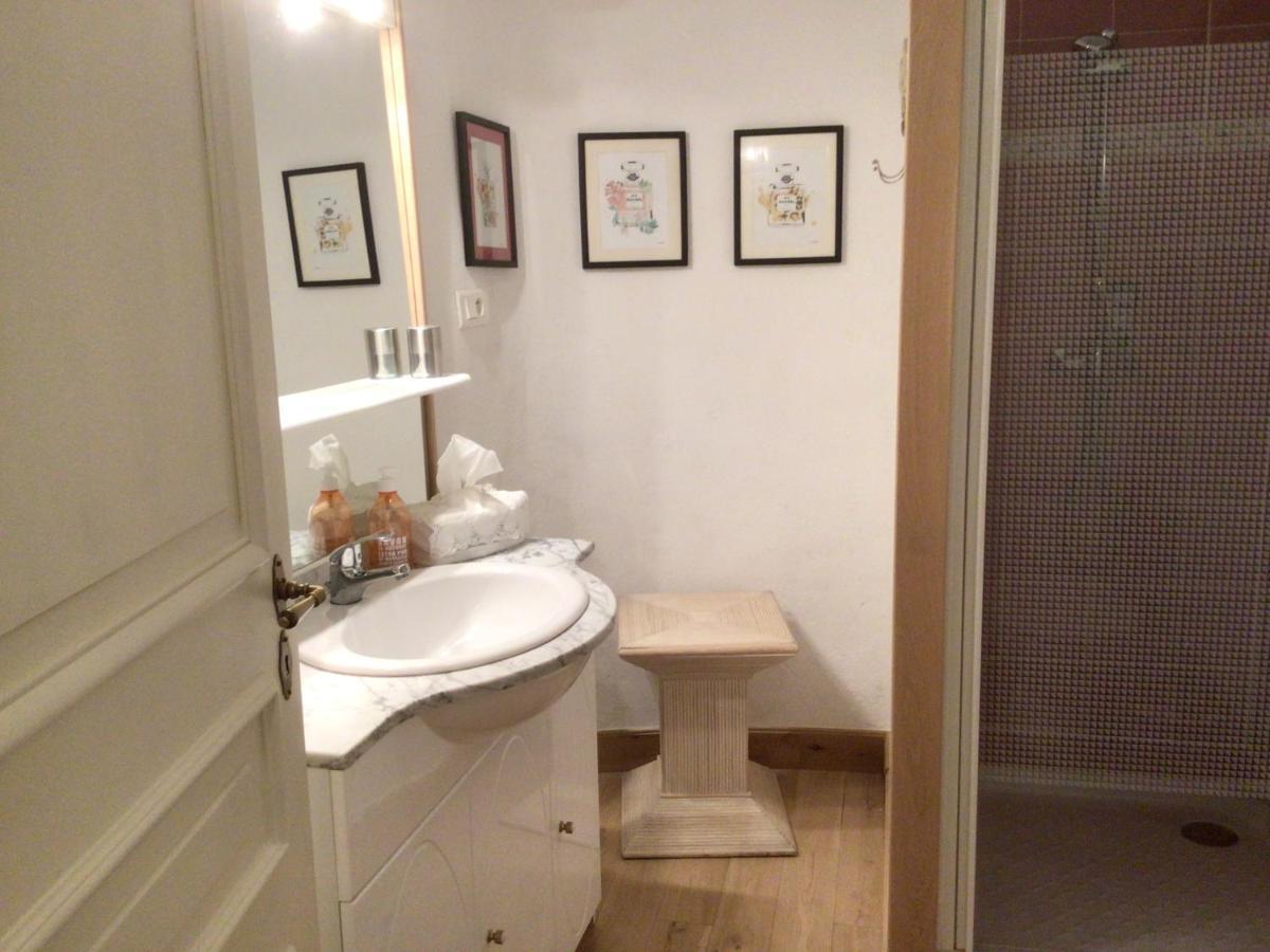 Mas Des Mourgues 2 - Chambres D'Hotes De Charme A Castelnau-Valence Валанс Екстериор снимка